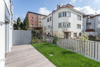 Jeremenkova, Podolí - Prague 4 | Rent, Apartment One-bedroom (2+kk), 94 m²