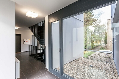 Jeremenkova, Podolí - Prague 4 | Rent, Apartment One-bedroom (2+kk), 94 m²