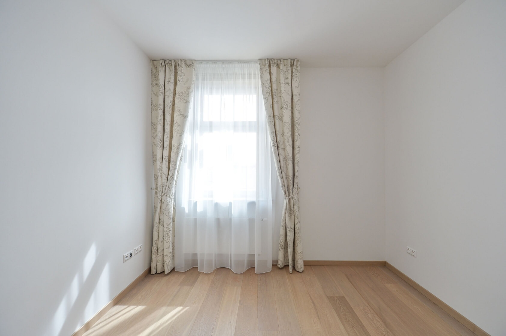 Korunní, Vinohrady - Prague 10 | Rent, Apartment Three-bedroom (4+kk), 111 m²