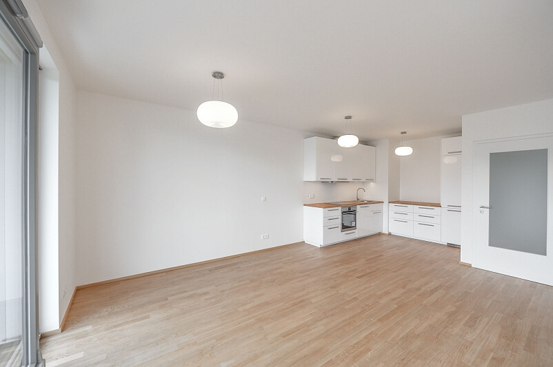 Čumpelíkova, Kobylisy - Prague 8 | Rent, Apartment Two-bedroom (3+kk), 85 m²