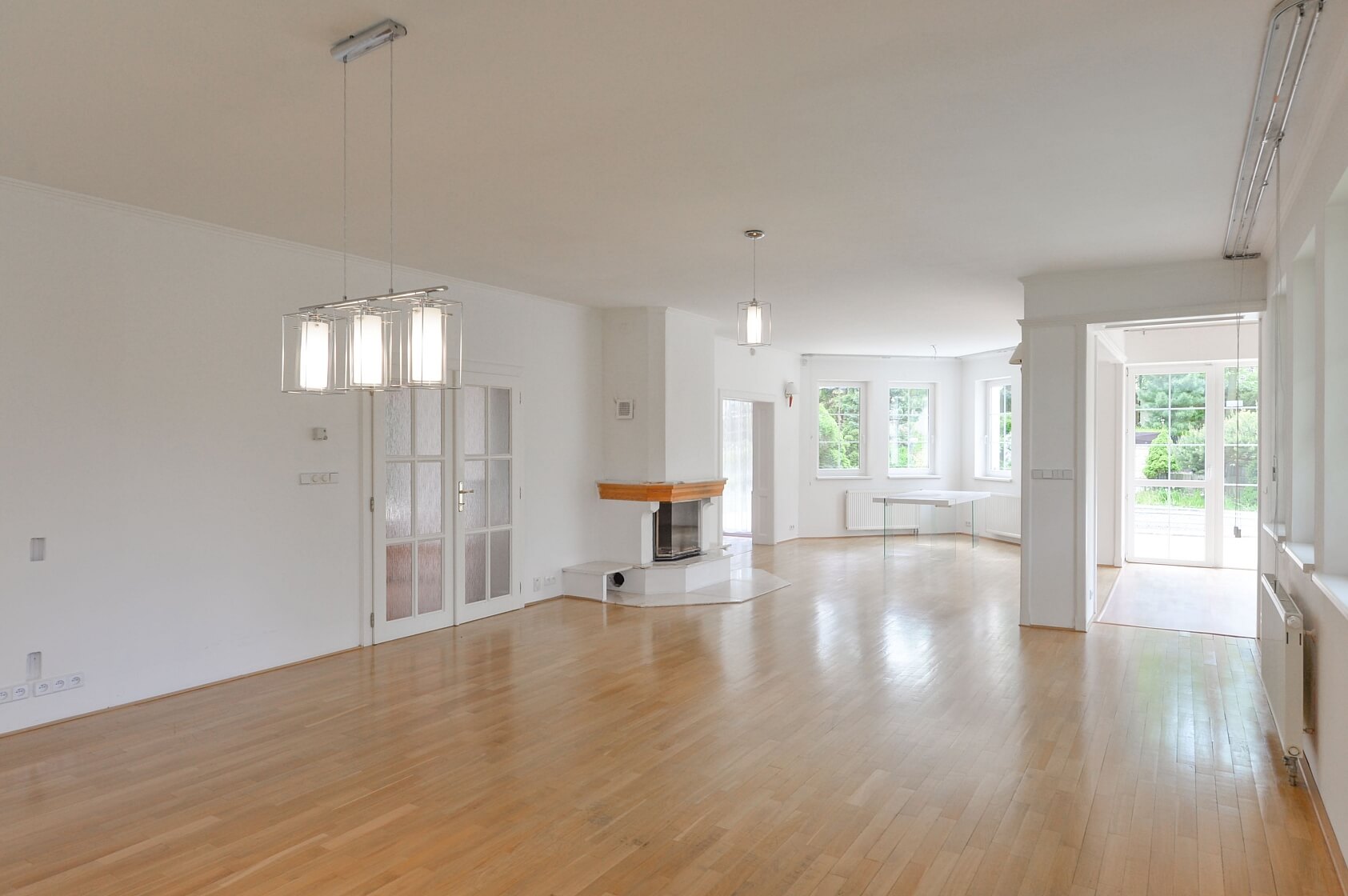 Ve Vilkách, Světice - Praha-východ | Sale, House Three-bedroom (4+1), 390 m²