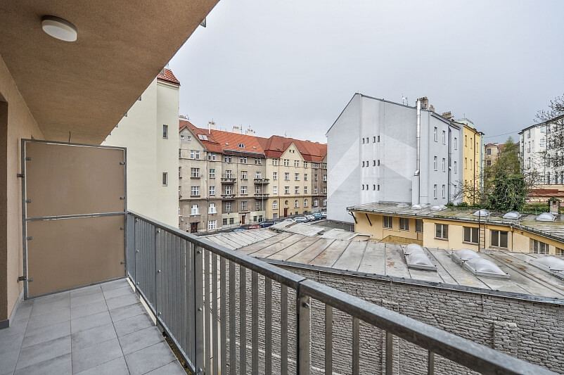 Mojmírova, Nusle - Prague 4 | Rent, Apartment Studio (1+kk), 35 m²