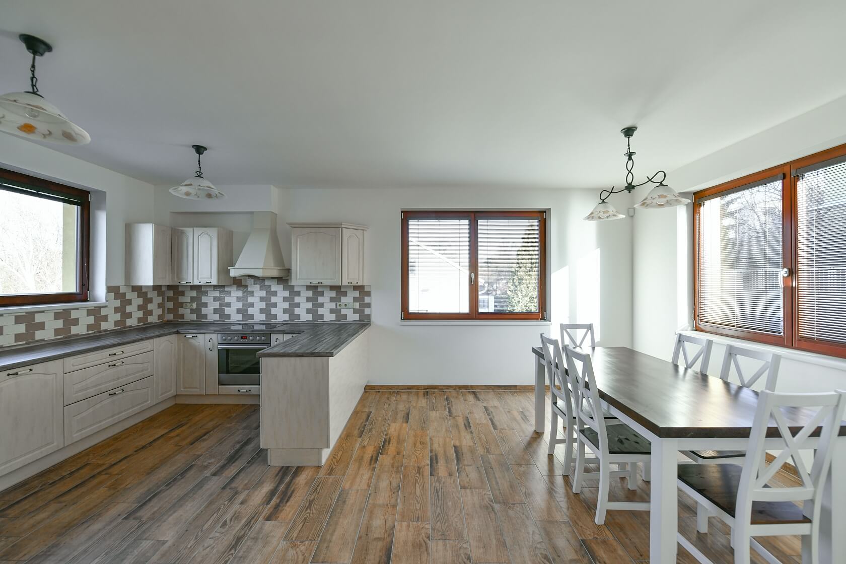 Nad Dolíky, Suchdol - Praha 6 | Pronájem, Rodinný dům 5+1, 220 m²