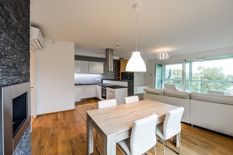 Výhledová, Hlubočepy - Prague 5 | Rent, Apartment One-bedroom (2+kk), 88 m²