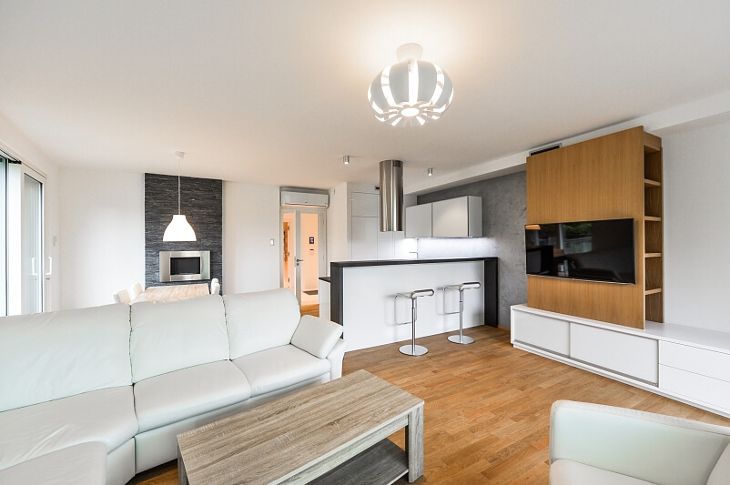 Výhledová, Hlubočepy - Praha 5 | Pronájem, Byt 2+kk, 88 m²