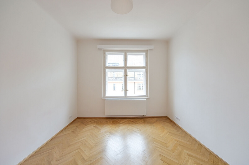 Slavíkova, Vinohrady - Prague 2 | Rent, Apartment One-bedroom (2+kk), 50 m²
