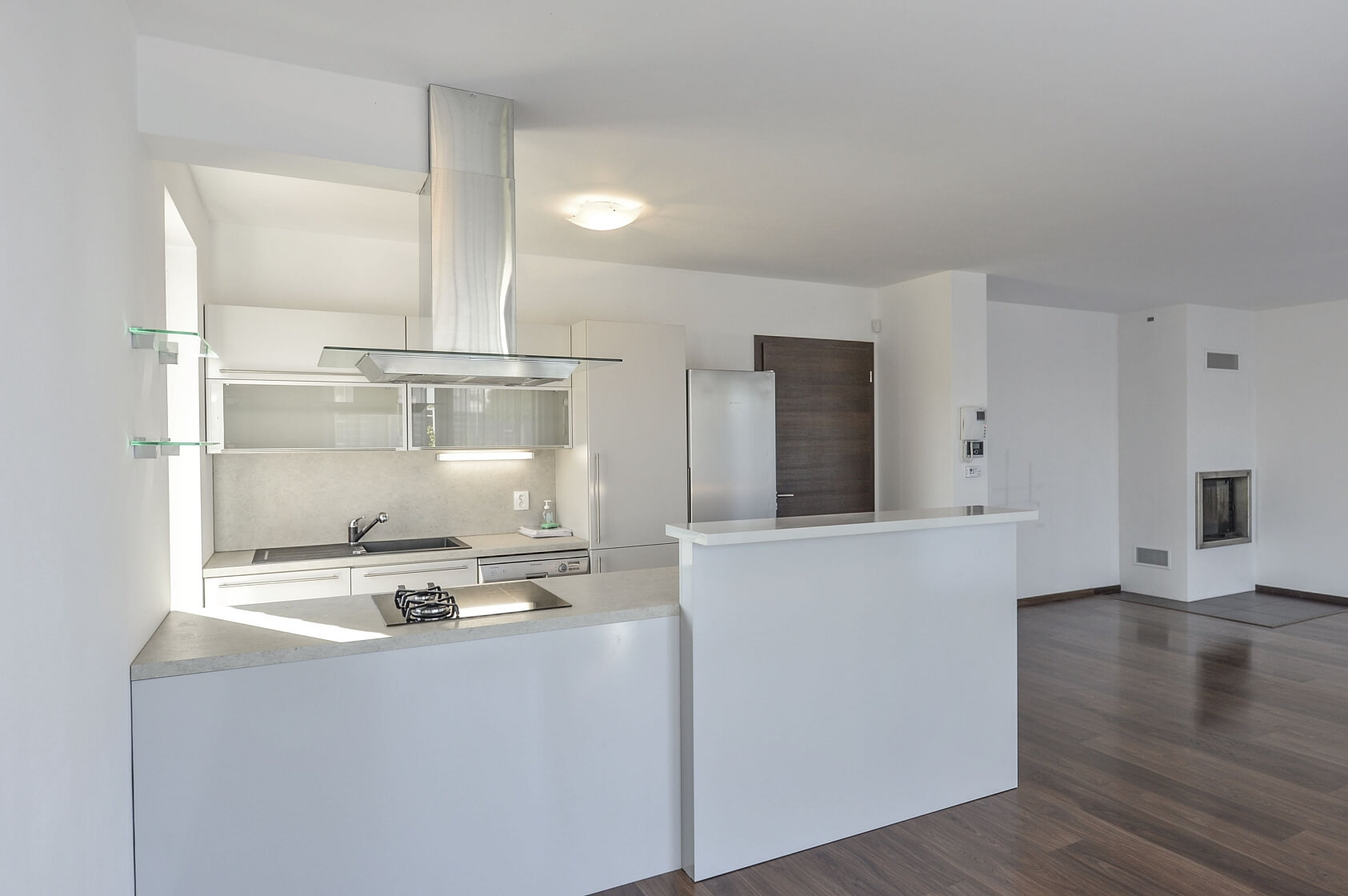 Roztoky - Praha-západ | Sale, House Four-bedroom (5+kk), 189 m²