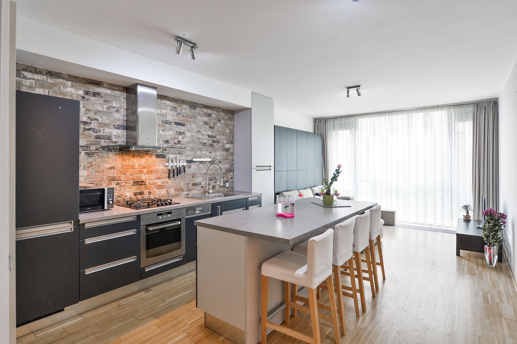 Rohanské nábřeží, Karlín - Praha 8 | Pronájem, Byt 2+kk, 65 m²