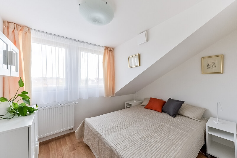 Průchova, Košíře - Prague 5 | Rent, Apartment Two-bedroom (3+kk), 57 m²
