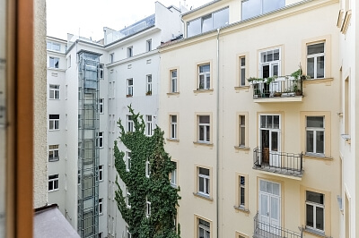 Lublaňská, Vinohrady - Prague 2 | Rent, Apartment Studio (1+kk), 31 m²