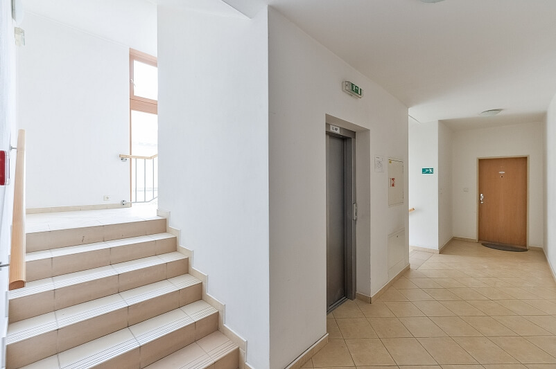 Lublaňská, Vinohrady - Prague 2 | Rent, Apartment Studio (1+kk), 32 m²