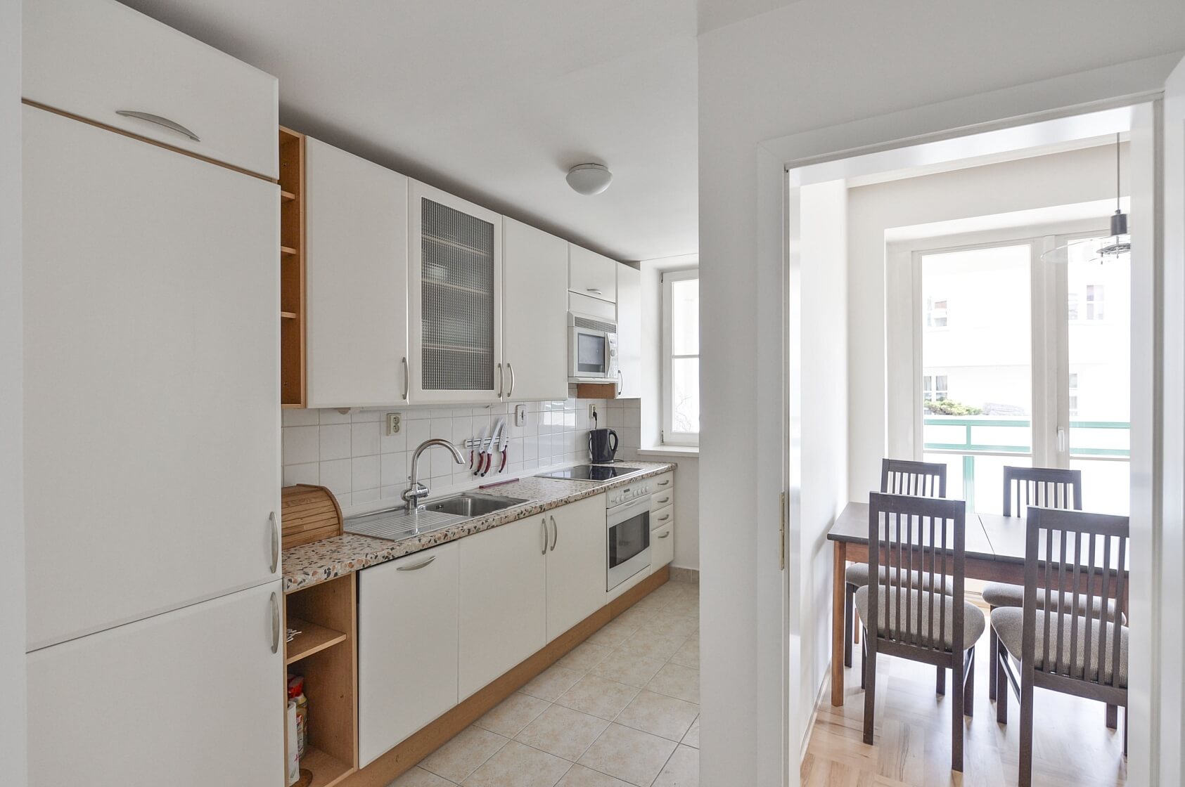 V Kapslovně, Žižkov - Prague 3 | Rent, Apartment Two-bedroom (3+1), 84 m²