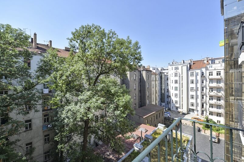 Janáčkovo nábřeží, Smíchov - Prague 5 | Rent, Apartment One-bedroom (2+1), 90 m²
