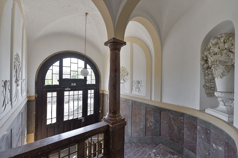 Janáčkovo nábřeží, Smíchov - Prague 5 | Rent, Apartment One-bedroom (2+1), 90 m²