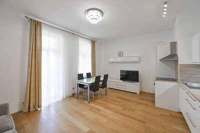 Trojická, Nové Město - Prague 2 | Rent, Apartment Two-bedroom (3+kk), 85 m²