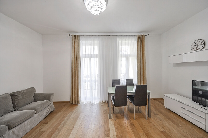 Trojická, Nové Město - Prague 2 | Rent, Apartment Two-bedroom (3+kk), 85 m²