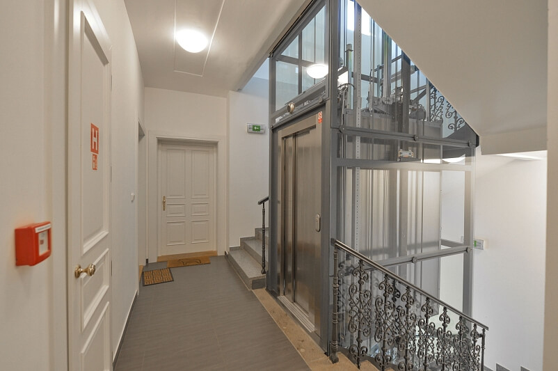 Trojická, Nové Město - Prague 2 | Rent, Apartment Two-bedroom (3+kk), 85 m²