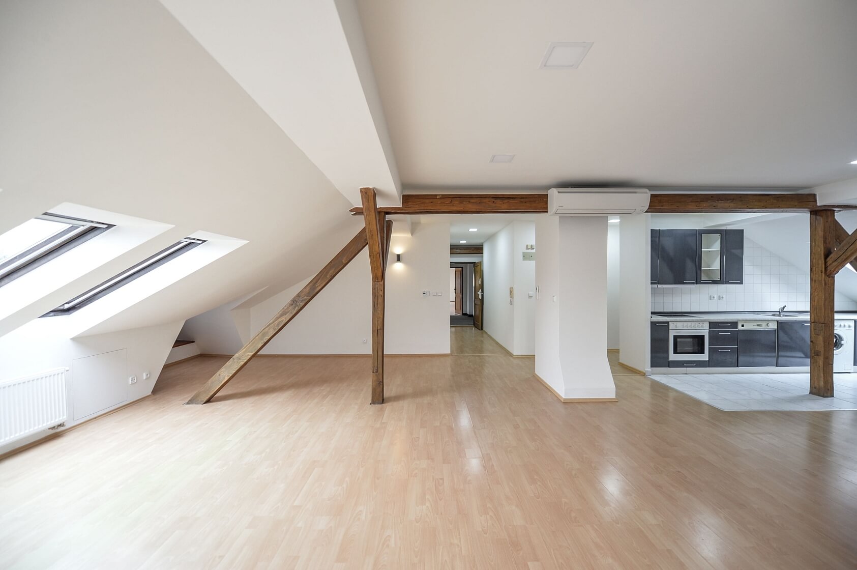 Vodičkova, Nové Město - Prague 1 | Rent, Apartment Three-bedroom (4+kk), 101 m²