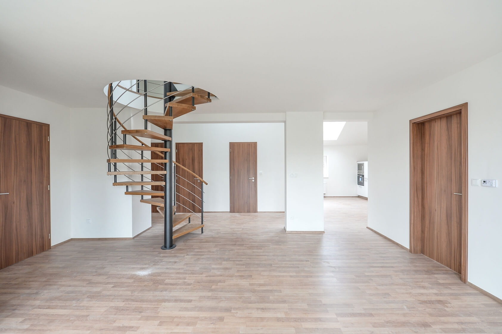 Jeseniova, Žižkov - Prague 3 | Rent, Apartment Four-bedroom (5+kk), 172 m²