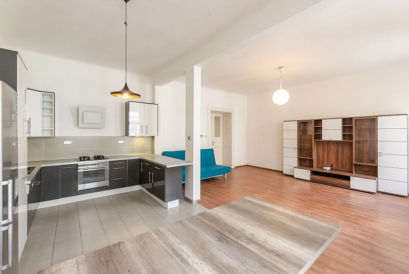 Varšavská, Vinohrady - Prague 2 | Rent, Apartment One-bedroom (2+kk), 72 m²