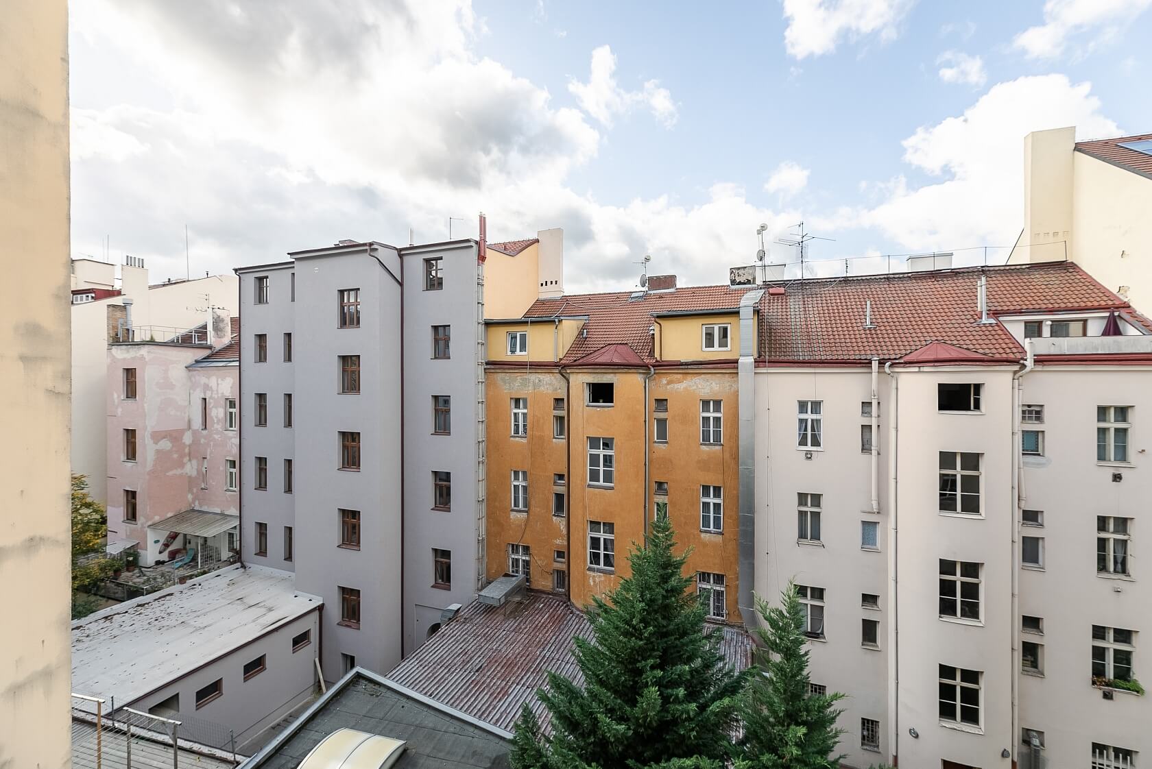 Varšavská, Vinohrady - Praha 2 | Pronájem, Byt 2+kk, 72 m²