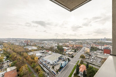 Freyova, Vysočany - Praha 9 | Pronájem, Byt 3+kk, 67 m²