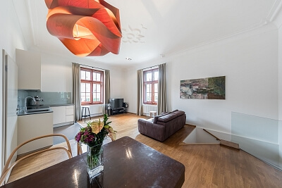 K Náhonu, Hloubětín - Prague 9 | Rent, Apartment Three-bedroom (4+kk), 110 m²