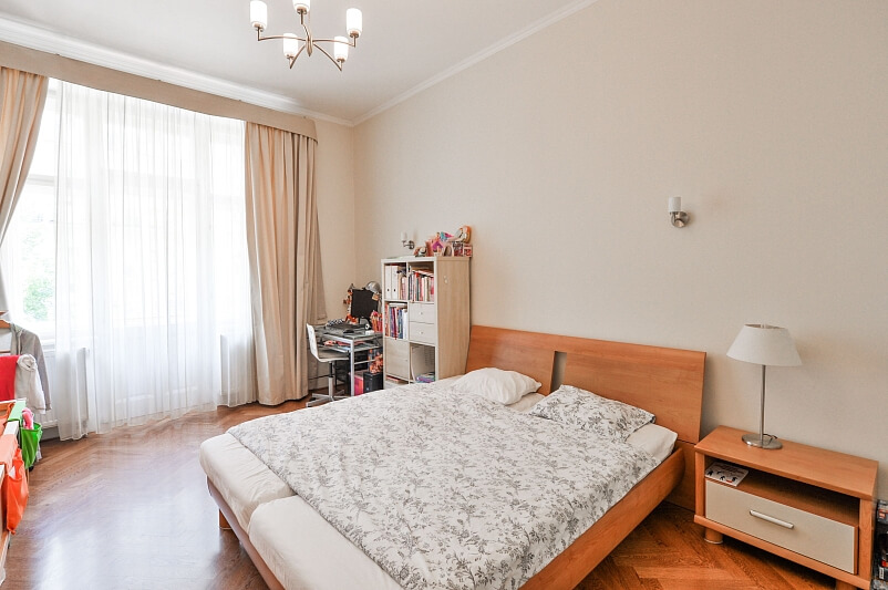 náměstí Jiřího z Poděbrad, Vinohrady - Praha 2 | Pronájem, Byt 2+kk, 85 m²