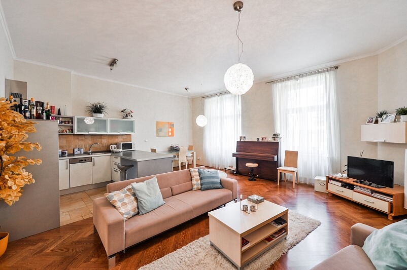 náměstí Jiřího z Poděbrad, Vinohrady - Prague 2 | Rent, Apartment One-bedroom (2+kk), 85 m²