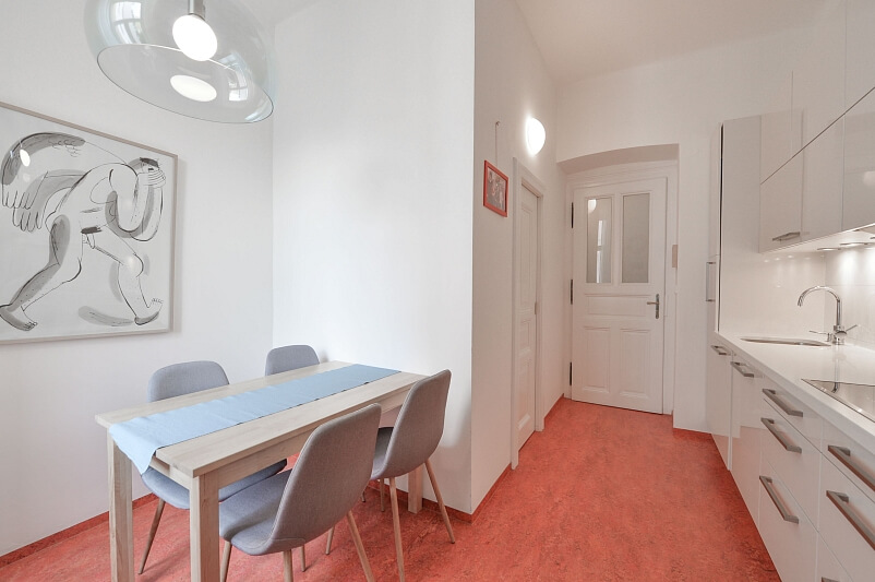 Nezamyslova, Nusle - Praha 2 | Pronájem, Byt 1+1, 40 m²