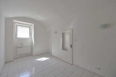 Holečkova, Smíchov - Prague 5 | Sale, Apartment Studio (1+1), 36 m²