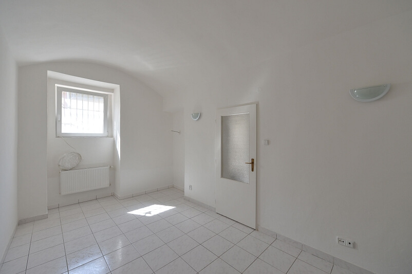 Holečkova, Smíchov - Praha 5 | Prodej, Byt 1+1, 36 m²