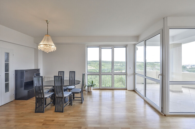 Renoirova, Hlubočepy - Prague 5 | Rent, Apartment Three-bedroom (4+kk), 150 m²