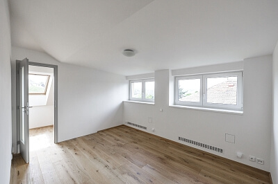 Zelený pruh, Braník - Prague 4 | Rent, Apartment Two-bedroom (3+kk), 82 m²