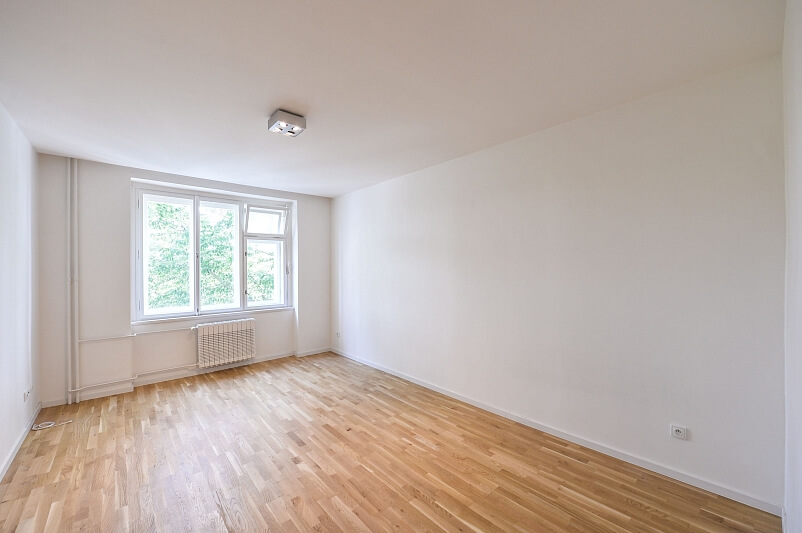 Hollarovo náměstí, Vinohrady - Prague 3 | Rent, Apartment Two-bedroom (3+kk), 74 m²