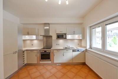 Na Fialce II, Řepy - Praha 6 | Pronájem, Rodinný dům 6+1, 250 m²