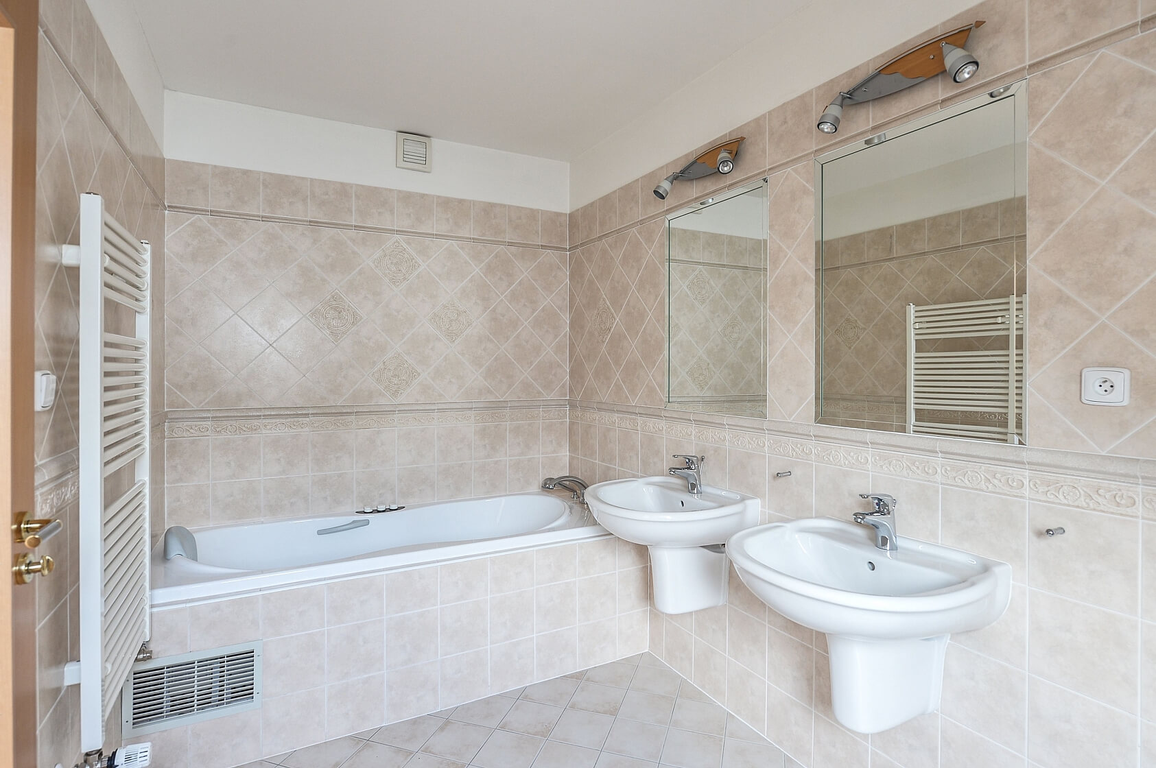 Na Fialce II, Řepy - Praha 6 | Pronájem, Rodinný dům 6+1, 250 m²