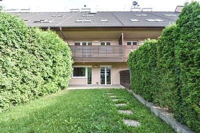 Na Fialce II, Řepy - Prague 6 | Rent, House Five-bedroom (6+1), 250 m²