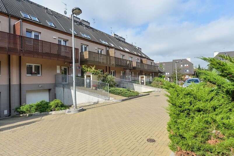 Na Fialce II, Řepy - Prague 6 | Rent, House Five-bedroom (6+1), 250 m²