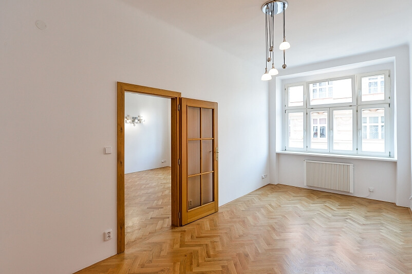 Vinohradská, Vinohrady - Prague 2 | Rent, Apartment One-bedroom (2+kk), 50 m²