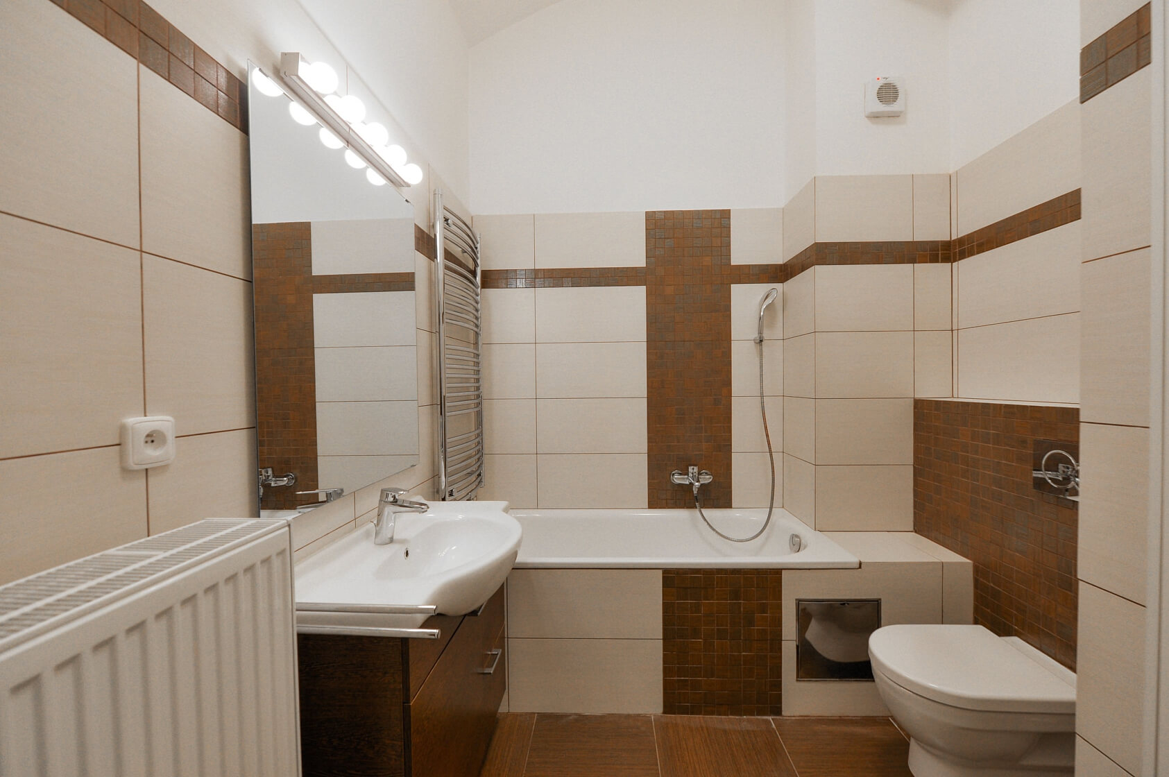 Jana Masaryka, Vinohrady - Praha 2 | Pronájem, Byt 2+kk, 60 m²