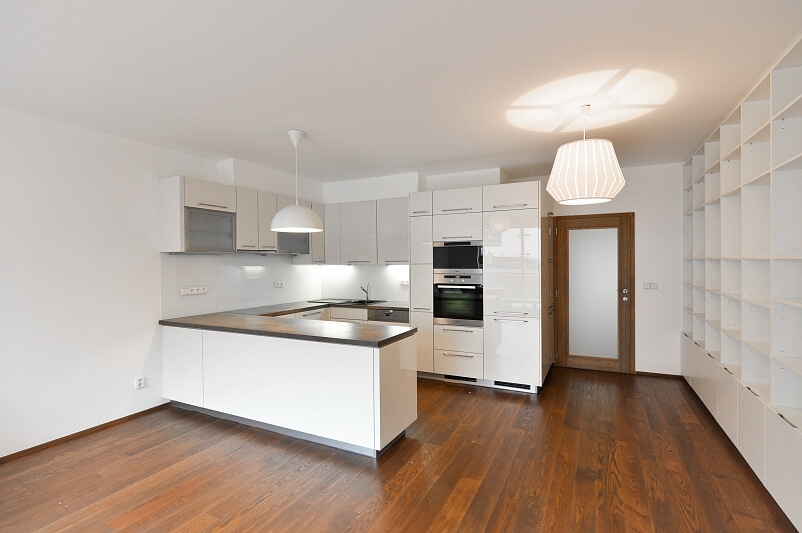 Pískařská, Modřany - Prague 4 | Rent, Apartment Two-bedroom (3+kk), 116 m²