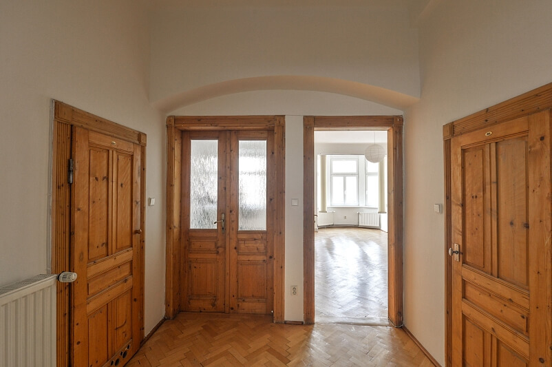 Brožíkova, Košíře - Prague 5 | Rent, Apartment One-bedroom (2+1), 75 m²