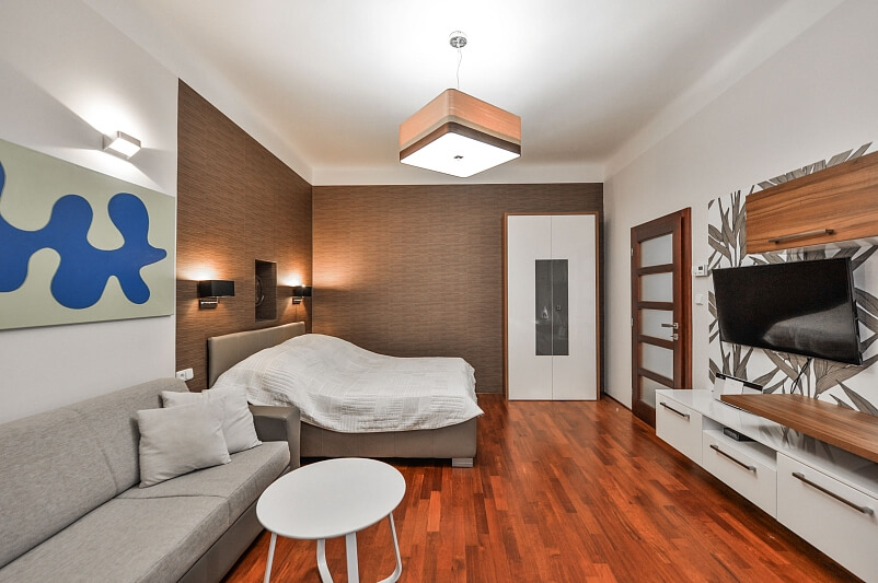 Kodaňská, Vršovice - Prague 10 | Rent, Apartment Studio (1+1), 41 m²