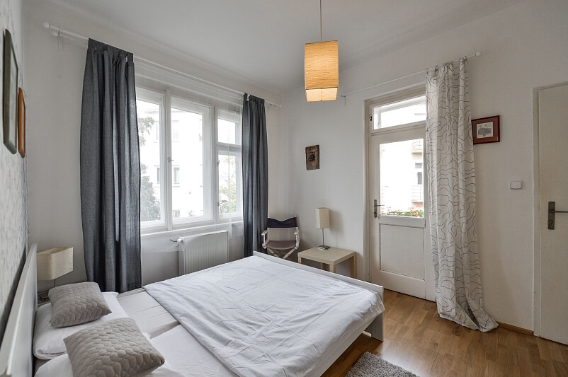 Uzavřená, Kobylisy - Praha 8 | Pronájem, Byt 2+kk, 56 m²