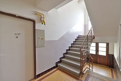 Uzavřená, Kobylisy - Prague 8 | Rent, Apartment One-bedroom (2+kk), 56 m²