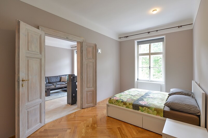 Holečkova, Smíchov - Prague 5 | Rent, Apartment Two-bedroom (3+1), 107 m²