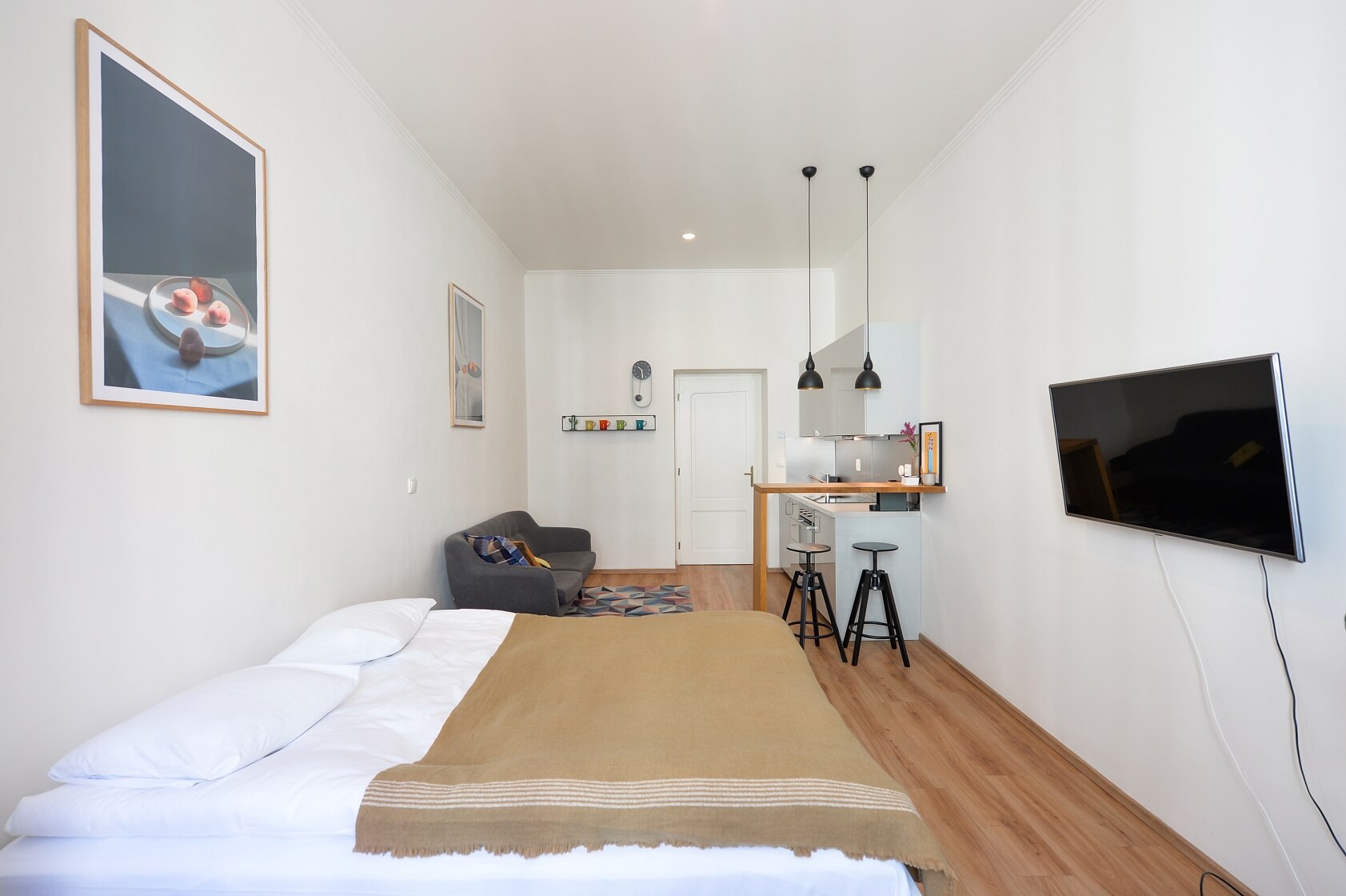 Zborovská, Smíchov - Praha 5 | Pronájem, Byt 1+kk, 35 m²