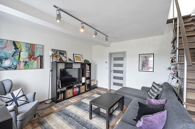 Okružní, Komořany - Prague 4 | Rent, Apartment Four-bedroom (5+kk), 157 m²