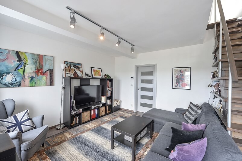 Okružní, Komořany - Prague 4 | Rent, Apartment Four-bedroom (5+kk), 157 m²